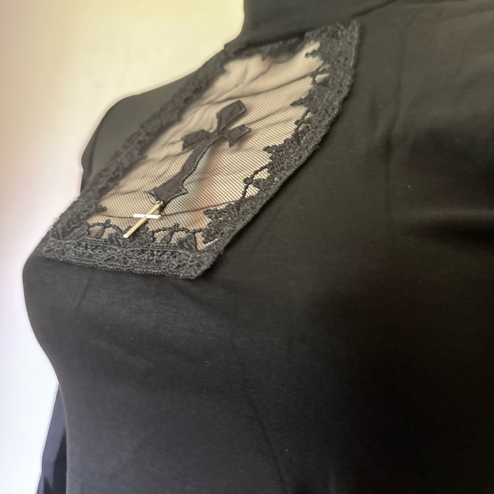 Elegant Black Lace Detail Women's Top Goth Gothic - Picture 12 of 16